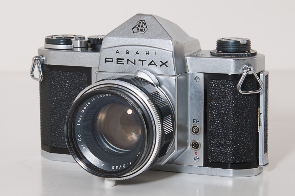 body+lens, front, angle