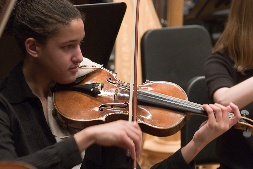 Chantal Berez, violin